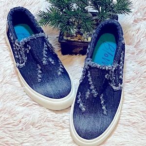 Blowfish jean sneakers